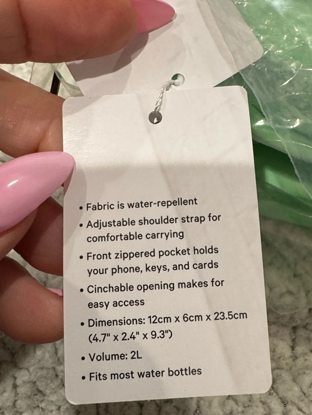 Lululemon Lime / Rainforest Green Crossbody Water Bottle with Front Pocket